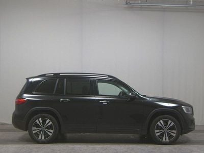 Schwarz Gebraucht 2021 Mercedes GLB200 Progressive SUV | 20.180 € (Guter Preis)