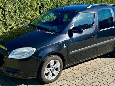 Gebraucht Skoda Roomster 86 PS (63 kW) 2009 Schwarz Van / Kleinbus