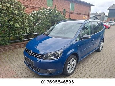 Usata VW Touran Match 105 CV (77 kW) 2012 Blu Monovolume