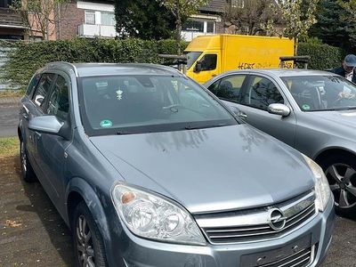 Usata Opel Astra 109 CV (80 kW) 2009 Grigio Station wagon