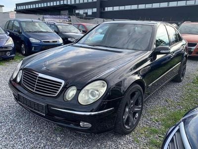 Mercedes E320