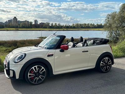 Gebraucht Mini Cooper Cabriolet 240 PS (176 kW) 2022 Beige Cabrio
