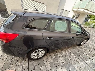 Gebraucht Kia Ceed Sportswagon 99 PS (72 kW) 2017 Grau Kombi