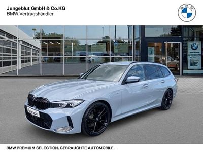 Grau Gebraucht 2024 BMW 318 Shadowline Kombi | 39.410 € (Teuer)