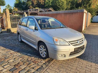Suzuki Liana