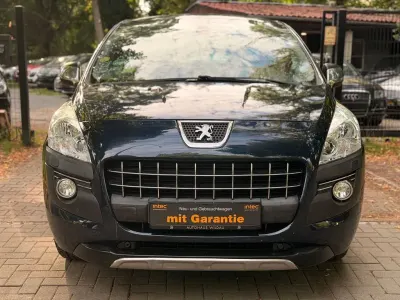 Gebraucht Peugeot 3008 Premium 109 PS (80 kW) 2010 Blau Kombi
