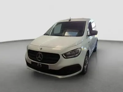 Gebraucht Mercedes eCitan 89 kW (122 PS) 2024 Weiß Van / Kleinbus