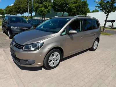 Gebraucht VW Touran Life 140 PS (102 kW) 2013 Grau Van / Kleinbus