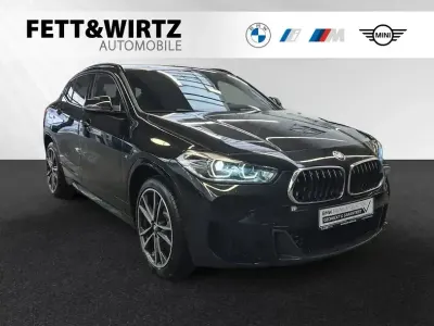 Gebraucht BMW X2 M Sport 220 PS (161 kW) 2021 Saphirschwarz metallic SUV
