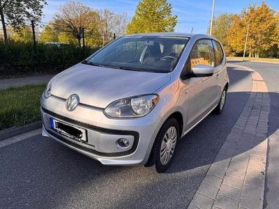 Usata VW up! move up! 60 CV (44 kW) 2016 Argento Utilitaria