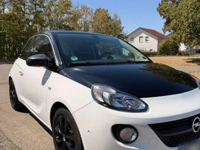 Gebraucht Opel Adam 101 PS (74 kW) 2019 Weiß Kleinwagen