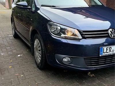 Blau Gebraucht 2013 VW Touran Van / Kleinbus | 8.999 € (Fairer Preis)