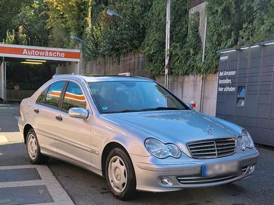 Mercedes C180