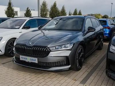 Graphitegrau Neu 2025 Skoda Superb Kombi | 47.890 € (Fairer Preis)