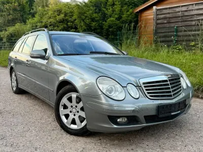 Gebraucht Mercedes E280 190 PS (139 kW) 2008 Silber Kombi