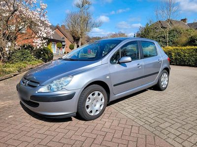 Gebraucht Peugeot 307 75 PS (55 kW) 2002 Silber Limousine