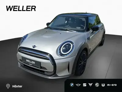 Gebraucht Mini Cooper 136 PS (100 kW) 2023 Melting silver iii (silber) Kleinwagen