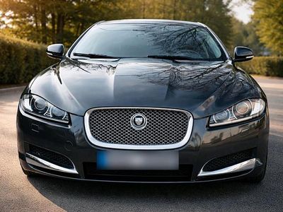 Gebraucht Jaguar XF 200 PS (147 kW) 2013 Grau Kombi