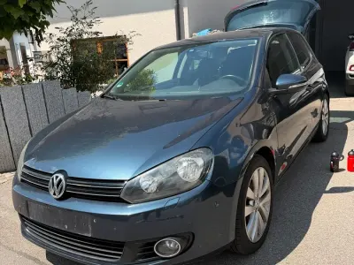 Gebraucht VW Golf VI 120 PS (88 kW) 2010 Blau Coupé