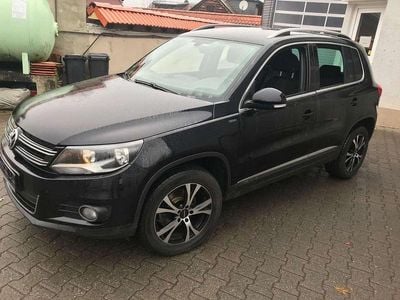 Gebraucht VW Tiguan LOUNGE 150 PS (110 kW) 2016 Deep black perleffekt SUV