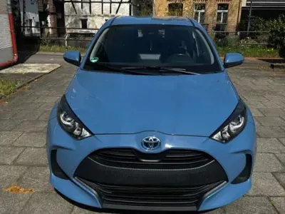Gebraucht Toyota Yaris Business Edition 116 PS (85 kW) 2021 Blau Kleinwagen