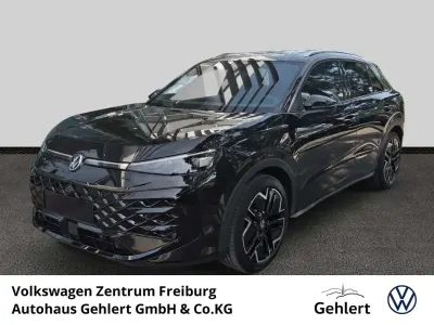 Gebraucht VW T-Roc R-line 150 PS (110 kW) 2026 Grenadillschwarz metallic SUV