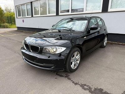 Usata BMW 118 Advantage 143 CV (105 kW) 2010 Nero Utilitaria