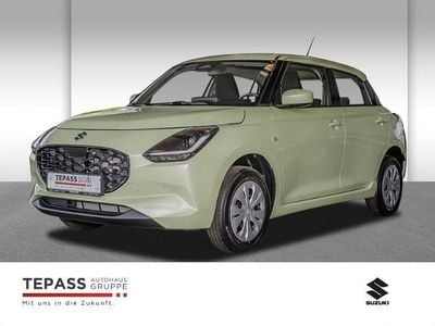 Neu Suzuki Swift Club 83 PS (61 kW) 2026 Gelb Kleinwagen