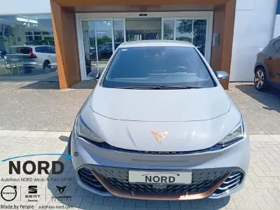 Gebraucht Cupra Born 169 kW (231 PS) 2023 Vaporgrau Kleinwagen
