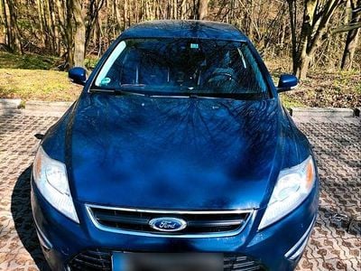 Gebraucht Ford Mondeo 140 PS (102 kW) 2012 Blau Kombi