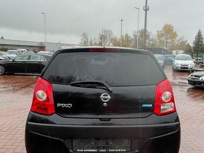 Nissan Pixo