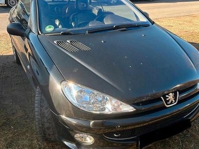 Gebraucht Peugeot 206 109 PS (80 kW) 2002 Schwarz Cabrio