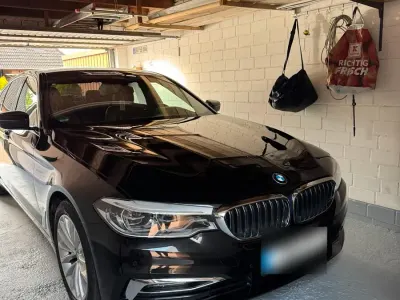 Gebraucht BMW 520 Luxury Line 184 PS (135 kW) 2018 Schwarz Limousine