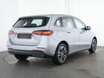Gebraucht Mercedes B250e 218 PS (160 kW) 2024 Van / Kleinbus