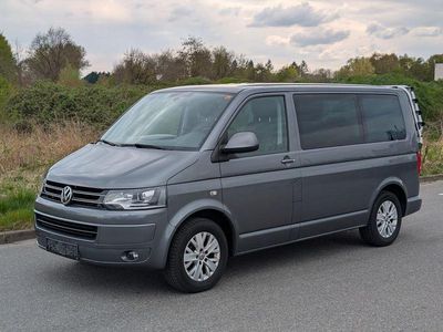 Usata VW T5 Comfortline 140 CV (102 kW) 2015 Argento Furgone