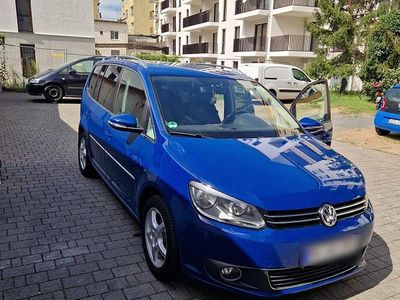 Gebraucht VW Touran 140 PS (102 kW) 2012 Blau Van / Kleinbus