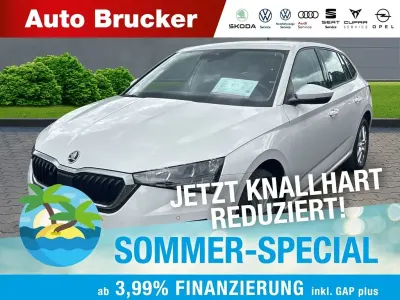 Gebraucht Skoda Scala Ambition 110 PS (80 kW) 2022 Weiss Kleinwagen