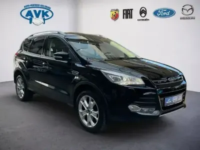 Używany Ford Kuga Titanium 182 KM (133 kW) 2016 Czarny SUV