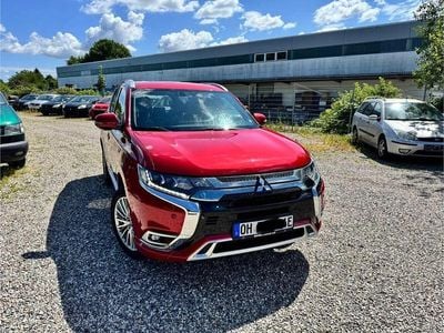 Mitsubishi Outlander P-HEV