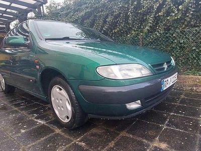 Grün Gebraucht 2002 Citroën Xsara Limousine | 550 €