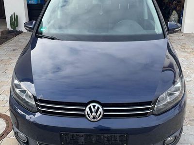 Blau Gebraucht 2011 VW Touran Highline Van / Kleinbus | 6.200 € (Fairer Preis)