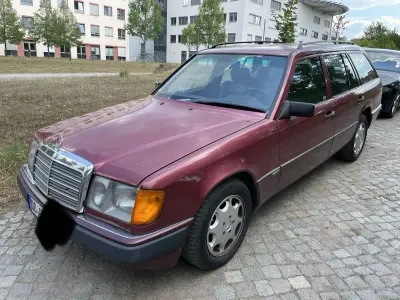 Gebraucht Mercedes 300 243 PS (178 kW) 1991 Rot Kombi