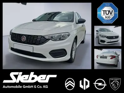 Gebraucht Fiat Tipo Pop 95 PS (69 kW) 2016 Weiß Limousine