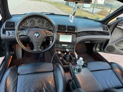 BMW 323