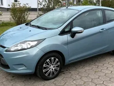 Gebraucht Ford Fiesta 80 PS (58 kW) 2009 Grau Kleinwagen