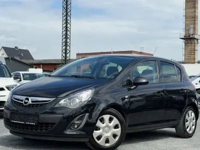 Gebraucht Opel Corsa 101 PS (74 kW) 2012 Schwarz Kleinwagen