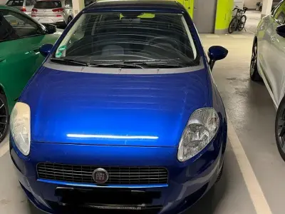 Gebraucht Fiat Punto 65 PS (47 kW) 2008 Blau Kleinwagen