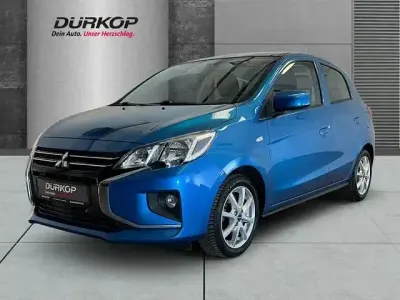 Begagnad Mitsubishi Space Star Select 71 HK (52 kW) 2023 Blå Halvkombi