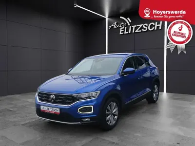 Gebraucht VW T-Roc Style 150 PS (110 kW) 2022 Ravennablau metallic SUV