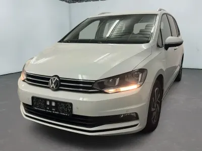 Gebraucht VW Touran 116 PS (85 kW) 2017 Weiß Van / Kleinbus